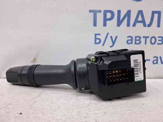 Переключатель подрулевой правый(дворники) Hyundai IX35 LM 1.7 DIESEL D4FD 2009 (б/у) Київ