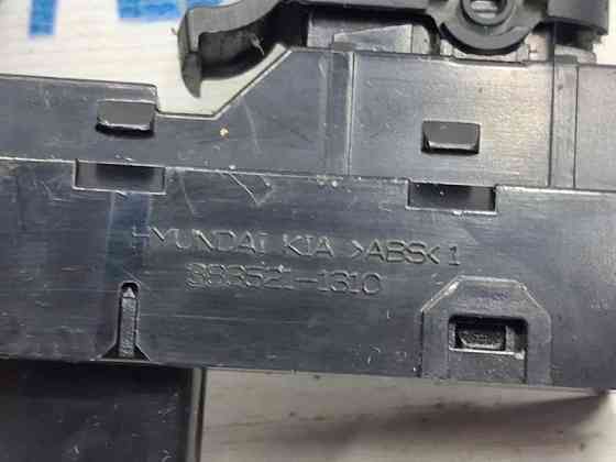 Кнопка стеклоподъемника Hyundai IX35 2009-2015 3835211310 (Арт. 77671) Киев