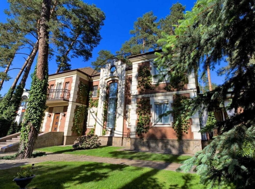 Оренда без комісії 3-х поверхового будинку в англійському стилі Романків. №139305 Київ - зображення 1