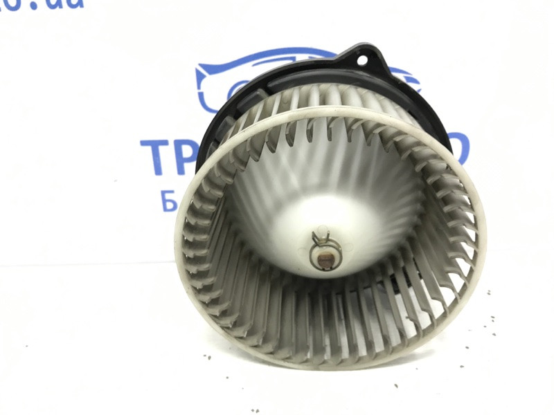 Моторчик печки Mitsubishi Pajero Sport K9 2.5 DIESEL 4D56 1996 (б/у) Киев - изображение 2