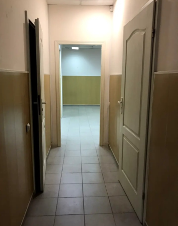 Лівобережна метро,вул Раїси Окіпної 4, приміщення підвал 71м Київ