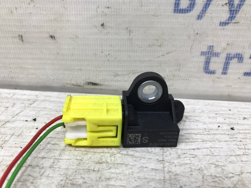 Датчик удара (AIRBAG) Nissan Qashqai J11 1.2 БЕНЗИН HRA2DDT 2013 (б/у) Київ - зображення 1