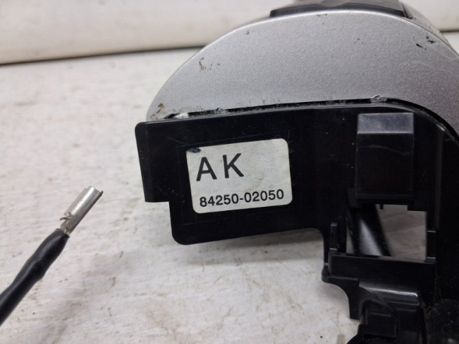 Кнопки руля Toyota Auris 2006-2012 8425002050 (Арт. 64042) Киев - изображение 6