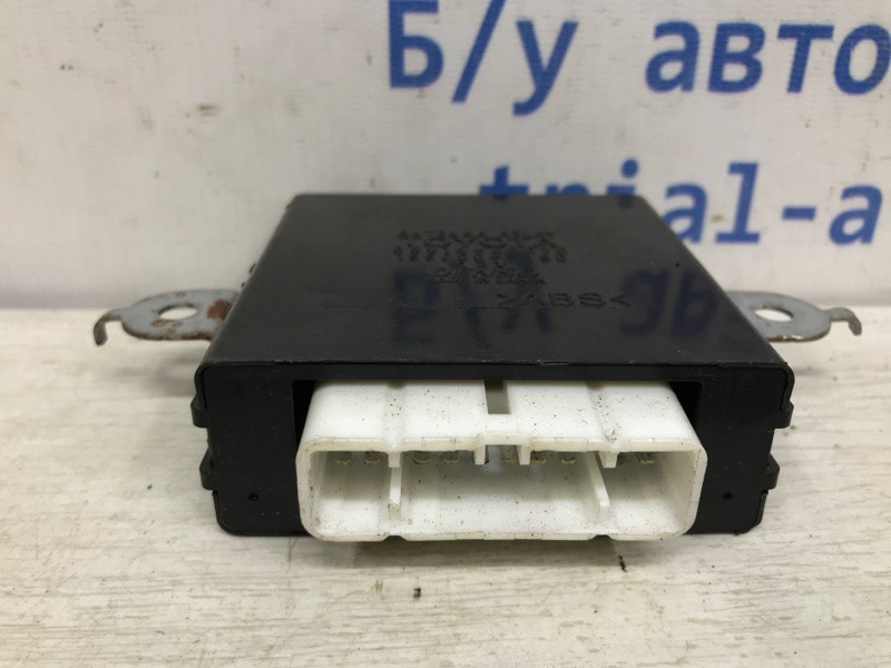 Блок управления Toyota Land Cruiser J100 1998 (б/у) Київ - зображення 2