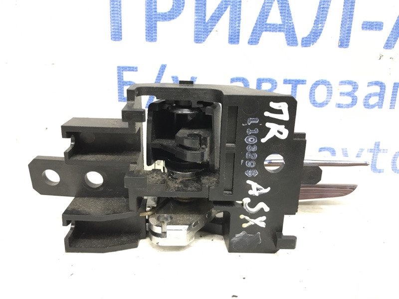 Ручка двери внутренняя правая Mitsubishi ASX GA 1.8 DIESEL 4N13 2010 (б/у) Київ - зображення 3