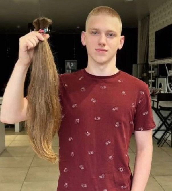 У ЧЕРКАСАХ купуємо волосся Отримуєте від нас у ПОДАРУНОК - безкоштовну стрижку у салоні 0961002722 Черкассы - изображение 2