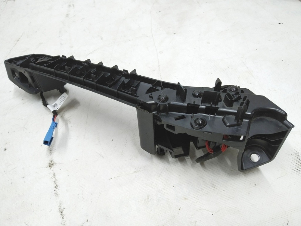1Каркас ручки двери внутренней передней правой в сборе с блоком управления Tesla model 3 1090411-01- Київ - зображення 2