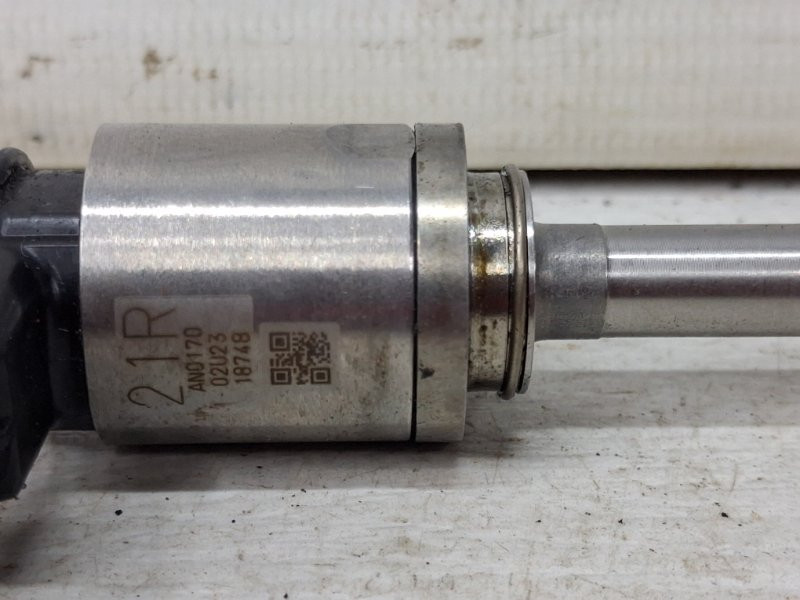 Форсунка топливная Nissan Qashqai J11 1.2 БЕНЗИН HRA2DDT 2013 (б/у) Київ - зображення 3