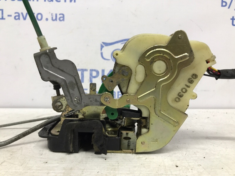 Замок двери передний левый Kia Sorento BL 2.5 DIESEL D4CB 2002 (б/у) Киев - изображение 3