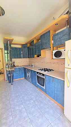 продажа 4-к квартира Львов, Франковский, 180000 $ Львов