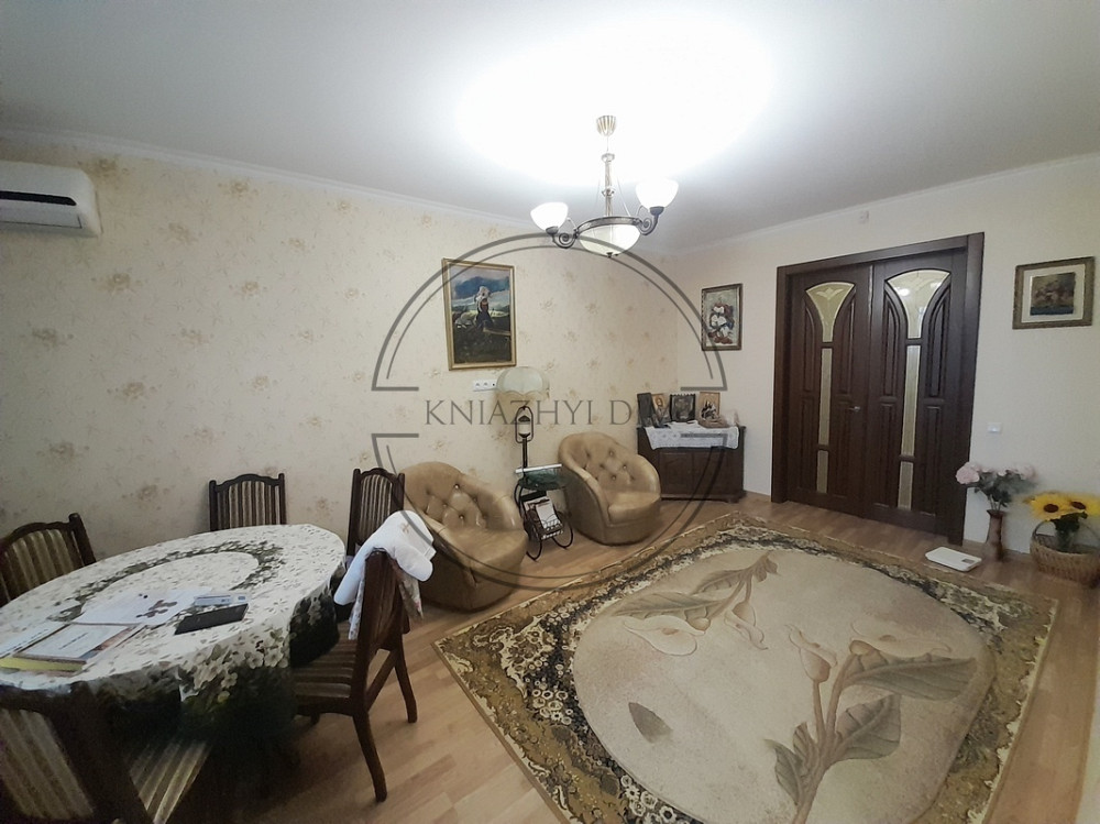 Продаж 3-кімнатна роздільна квартира на Позняках, метро Осокорки, Позняки. № 21141745 Киев - изображение 10