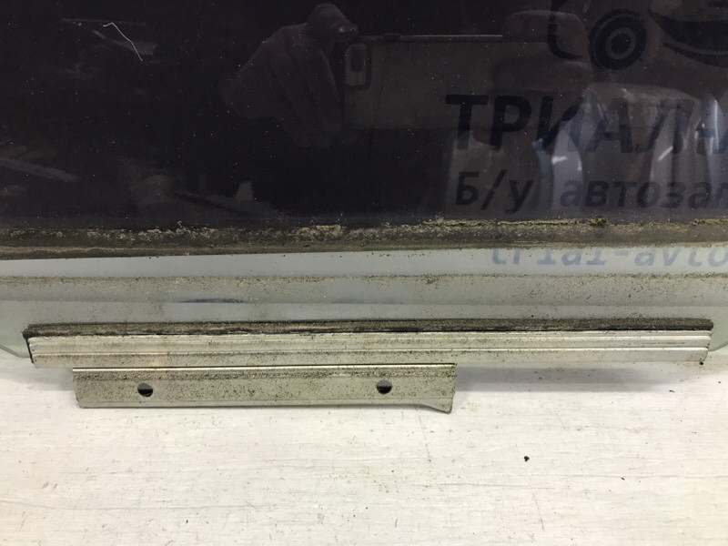 Стекло двери заднее правое Toyota RAV 4 A30 2.0 БЕНЗИН 1AZFE 2005 (б/у) Київ - зображення 2