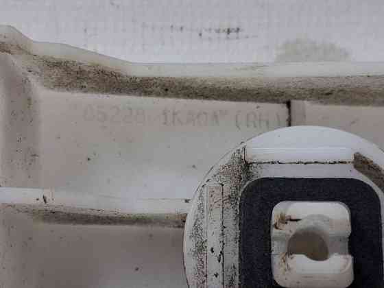 Кронштейн бампера задний правый Nissan Juke 2010-2019 852281KA0A (Арт. 69592) Київ