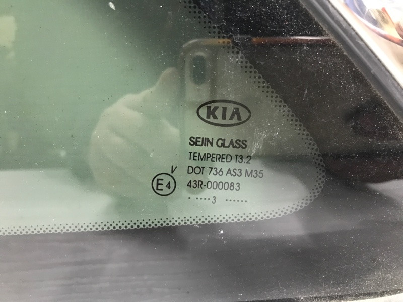 Стекло в кузов заднее левое Kia Ceed JD 1.6 DIESEL D4FB 2012 (б/у) Київ - зображення 2