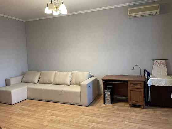 продажа 1-к квартира Днепр, Центральный, 33300 $ Дніпро