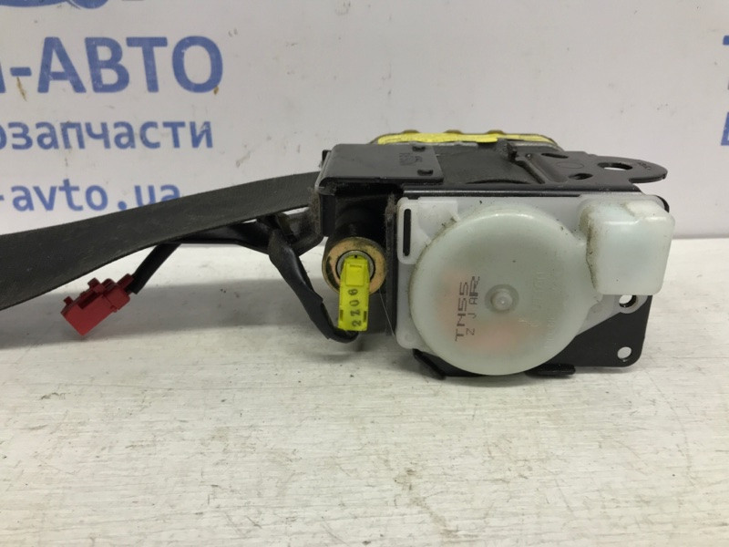 Ремень безопасности передний правый Mitsubishi Pajero Wagon 3 3.2 ДИЗЕЛЬ 4M41 1999 (б/у) Киев - изображение 4