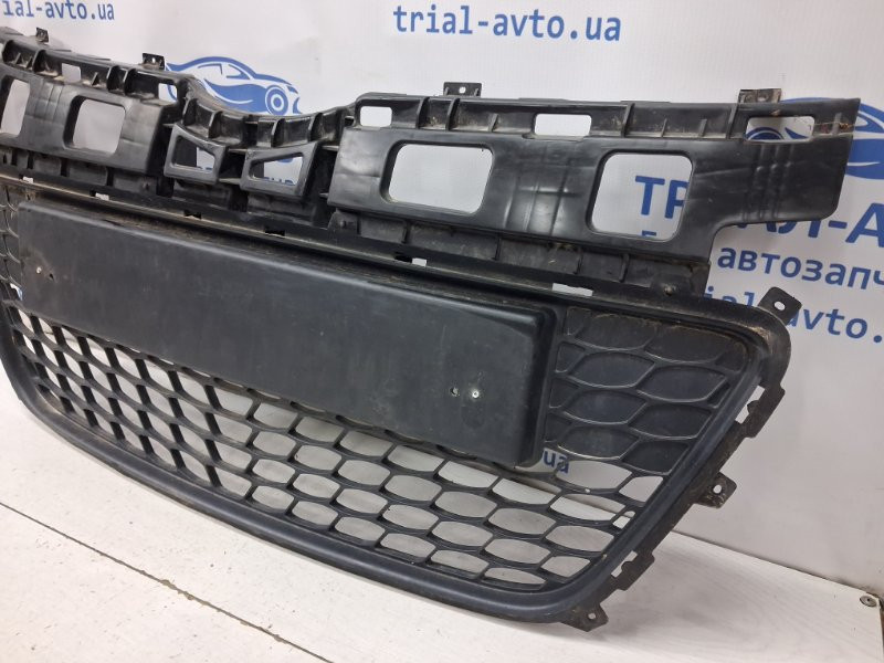 Решетка бампера центральная Hyundai I30 FD 1.6 DIESEL D4FB 2007 (б/у) Київ - зображення 3