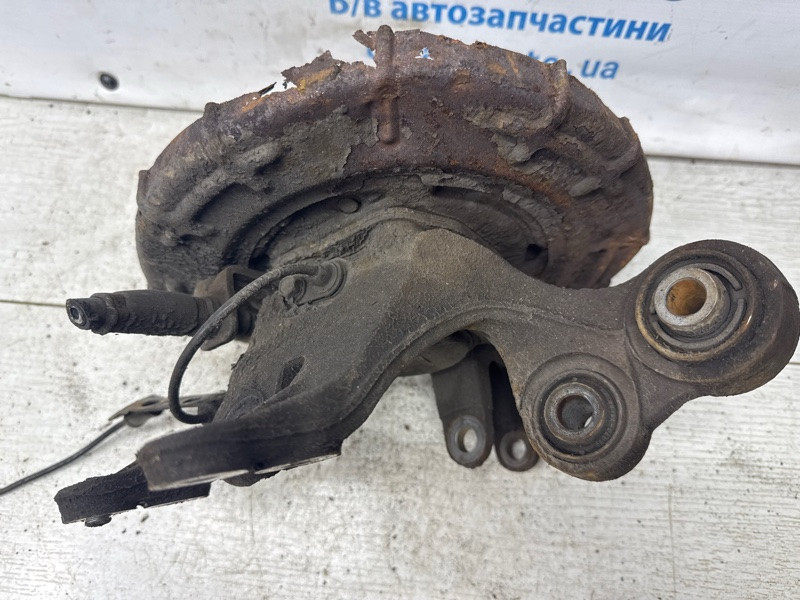 Цапфа задняя левая со ступицей Hyundai IX35 LM 1.7 DIESEL D4FD 2009 (б/у) Киев - изображение 3