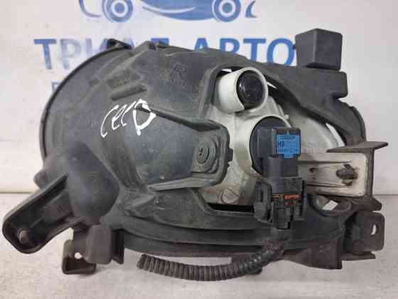 Фара противотуманная правая Kia Ceed JD 1.6 DIESEL D4FB 2012 (б/у) Київ