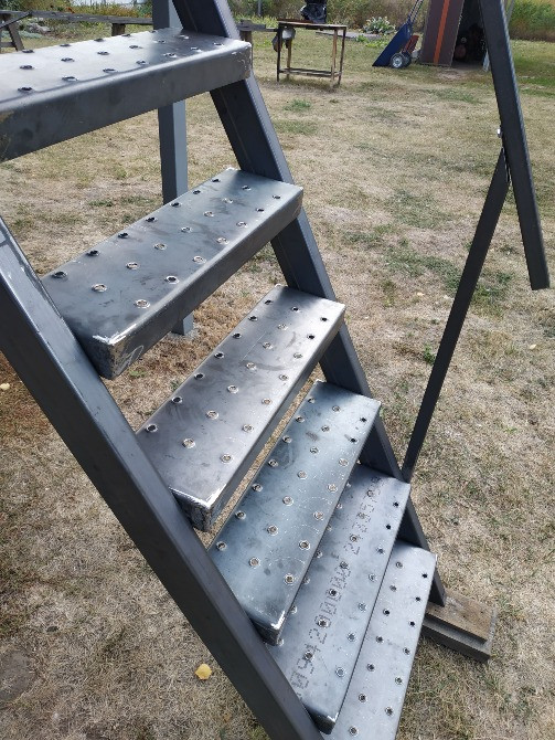 Лестница стальная малогабаритная внешняя "Мини" Киев - изображение 6