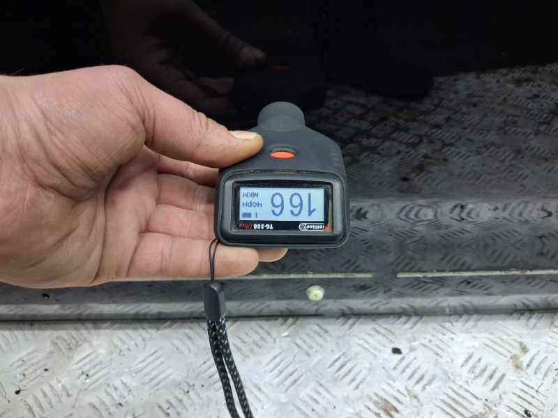 Дверь передняя правая Mitsubishi Outlander XL 2.4 БЕНЗИН 4B12 2005 (б/у) Київ - зображення 6