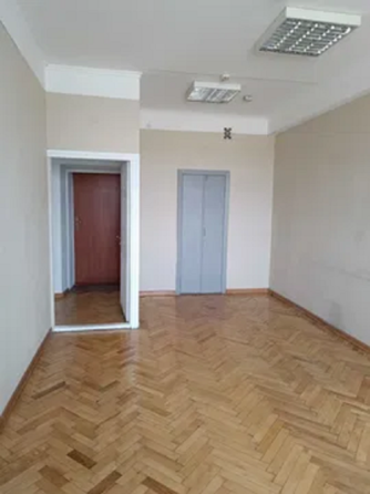 Чернігівська метро, вул Гетьмана Павла Полуботка(Попудренко) 52, офіс 70м Київ