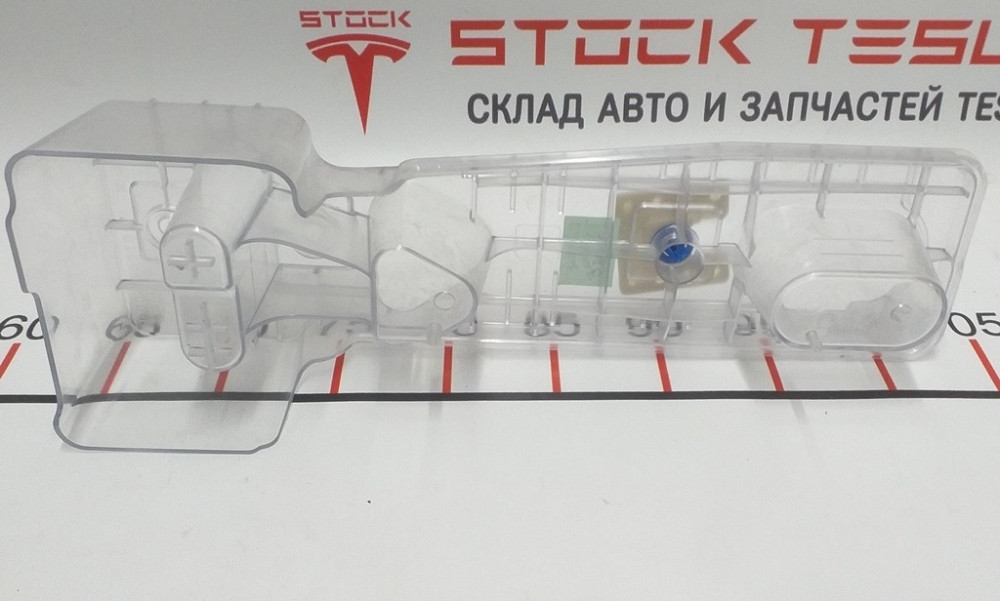 2Кронштейн напольный 2-го ряда сидений правый (6 мест) Tesla model X 1075699-00-D Київ - зображення 2