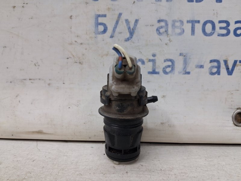 Насос омывателя стекла Toyota Prado J120 3.0 DIESEL 1KDFTV 2002 (б/у) Киев - изображение 2