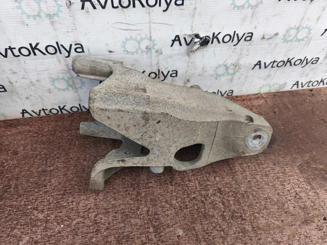 Кронштейн (опора) двигателя VW T5 T6 2.0 tdi 2003-2019 (7E0199370L) Ковель - изображение 2