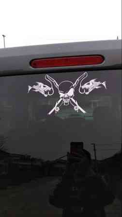 Наклейка на авто на тему рыбалка Борисполь