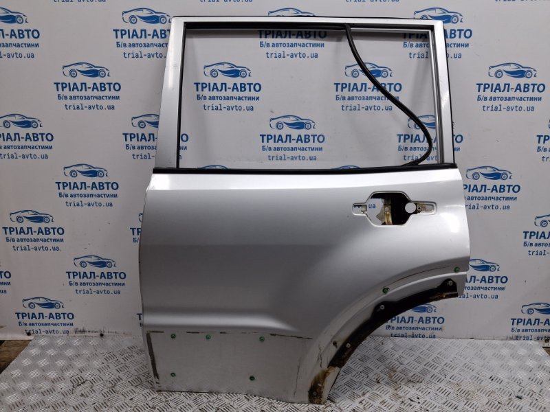 Дверь задняя левая Mitsubishi Pajero Wagon 3 3.2 ДИЗЕЛЬ 4M41 1999 (б/у) Київ - зображення 1