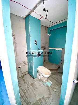 Продаж квартири Джона Маккейна,22а метро Звіринецька. № 21147325 Киев