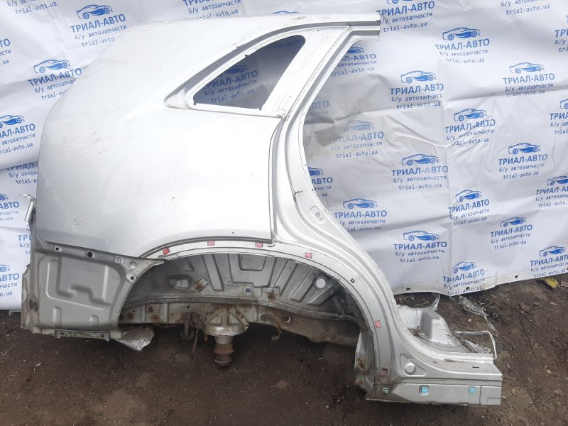 Четверть автомобиля задняя правая Kia Sorento XM 2.0 DIESEL 2009 (б/у) Київ - зображення 1