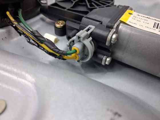 Стеклоподъемник задний левый Hyundai Sonata NF 2.4 БЕНЗИН G4KC 2004 (б/у) Київ