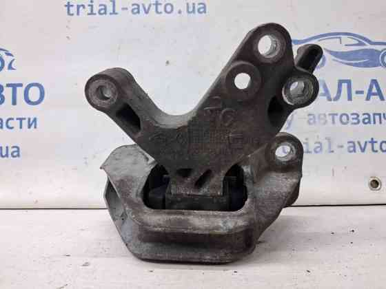 Подушка ДВС правая Nissan Qashqai J11 1.2 БЕНЗИН HRA2DDT 2013 (б/у) Киев
