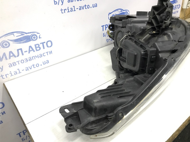 Фара левая галоген Ford Kuga CBS 2.0 DIESEL 2011 (б/у) Киев - изображение 8