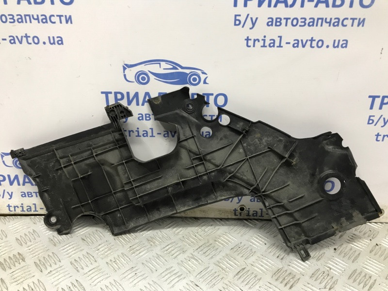 Накладка передней панели Toyota Avensis T25 2.0 DIESEL 1CDFTV 2002 (б/у) Киев - изображение 4