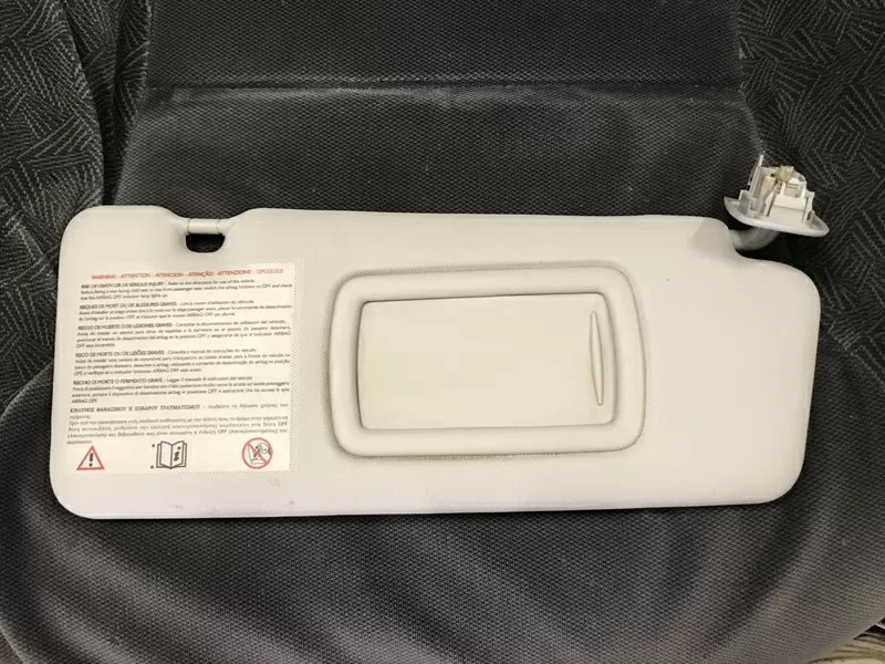 Бу козырек солнцезащитный правый Renault Megane 3, 964000028R, 964005596R Кропивницкий - изображение 2