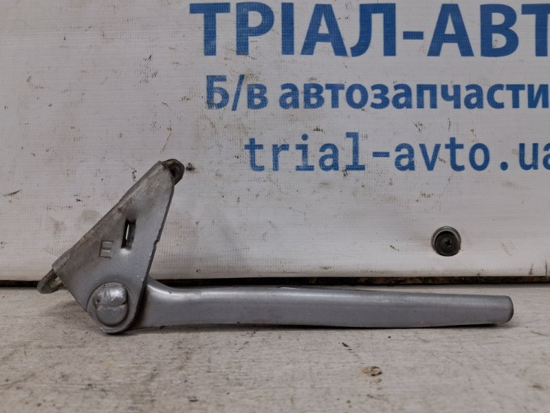 Петля капота левая Mitsubishi Outlander CU 2.4 БЕНЗИН 4G69 2003 (б/у) Киев - изображение 1