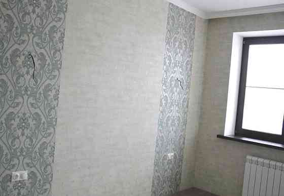 Услуги маляра в Киеве Поклейка обоев Київ