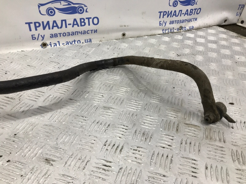 Стабилизатор задний Mitsubishi Pajero Wagon 3 3.2 ДИЗЕЛЬ 4M41 1999 (б/у) Киев - изображение 3