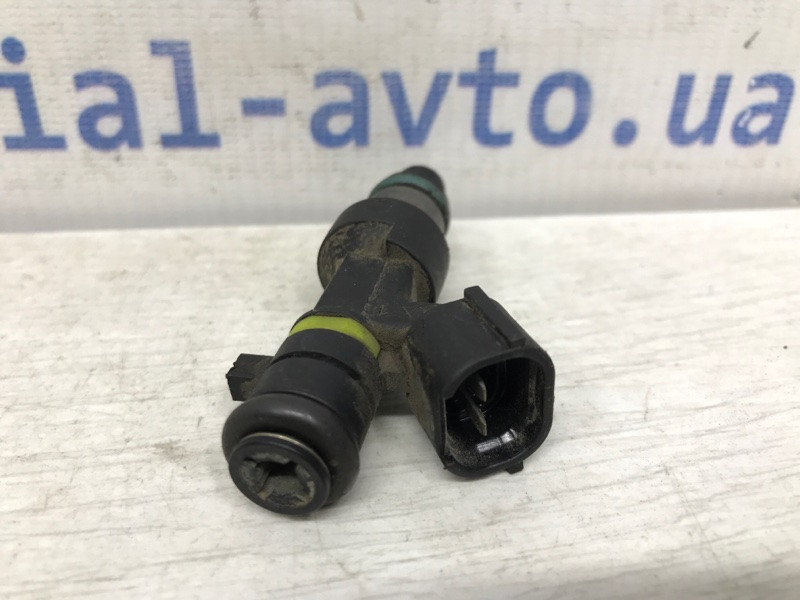 Форсунка топливная Nissan Qashqai J10 2.0 БЕНЗИН MR20DE 2006 (б/у) Київ - зображення 3