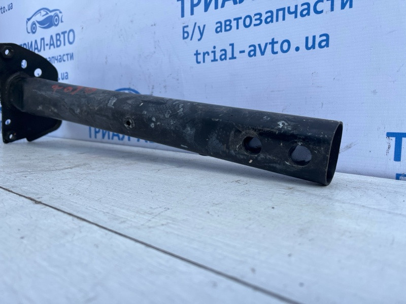 Кронштейн усилителя переднего бампера Jeep Compass MP 2.4 БЕНЗИН EDE 2016 прав. (б/у) Киев - изображение 3