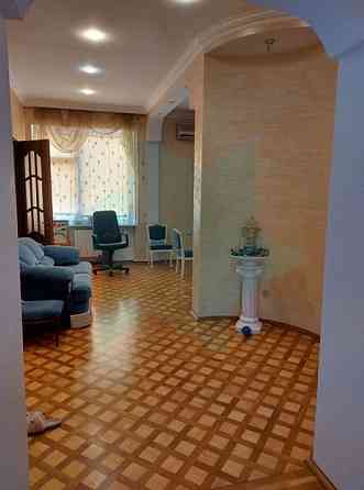 Здам. 3-к.кв. 4/8, Нагорка, пров. Євгена Коновальця 13 Дніпро