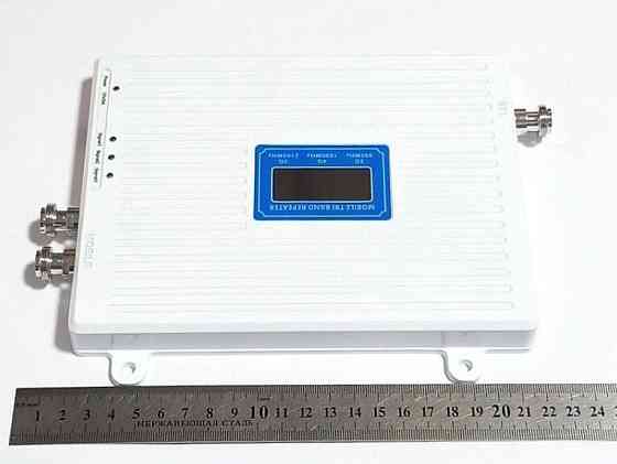 Репитер усилитель мобильной связи трехдиапазонный KDTWO-2070-GDW 900/1800/2100 МГц с 2-мя выходами,  Дніпро