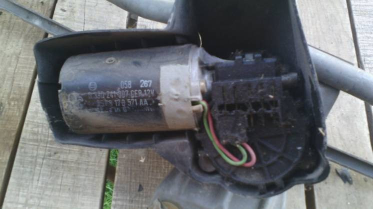 Моторчик стеклоочистителя дворников 85GB-17B571-AA Форд 6138474 ориги Вінниця - зображення 3
