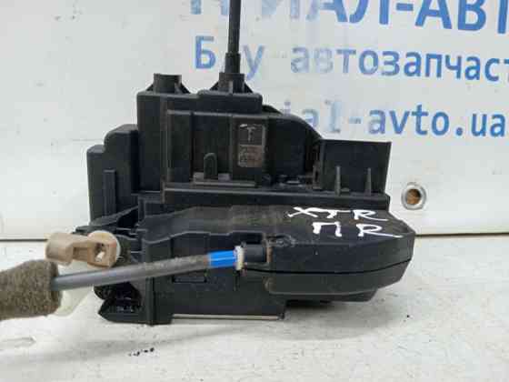 Замок двери передний правый Nissan X-Trail T31 2.0 DIESEL M9R 2007 (б/у) Киев