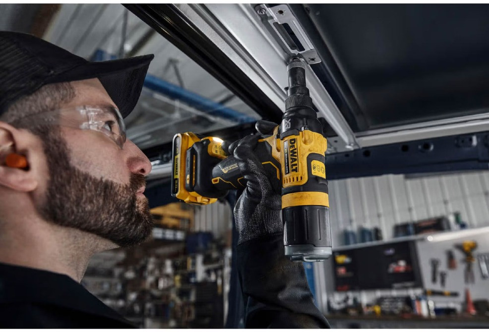 Заклепочник акумуляторний безщітковий DeWALT DCF403NT Вишнёвое - изображение 5