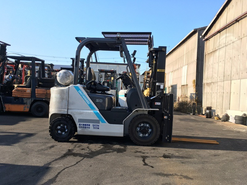 Газ-бензиновий навантажувач TCM (Nissan), із синхронним позиціонером вил. Модель: FHGE20T5 Миколаїв - зображення 1