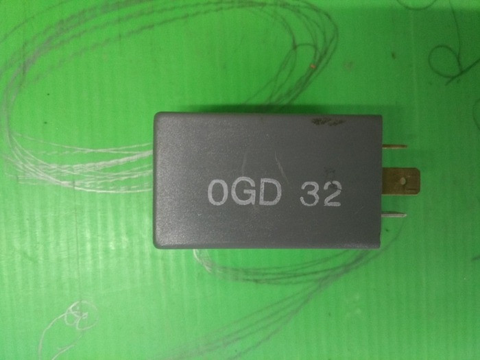 88AG-18C641-AA Ford реле обігріву заднього скла Форд Винница - изображение 2